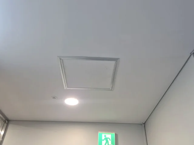 천장 점검구 설치